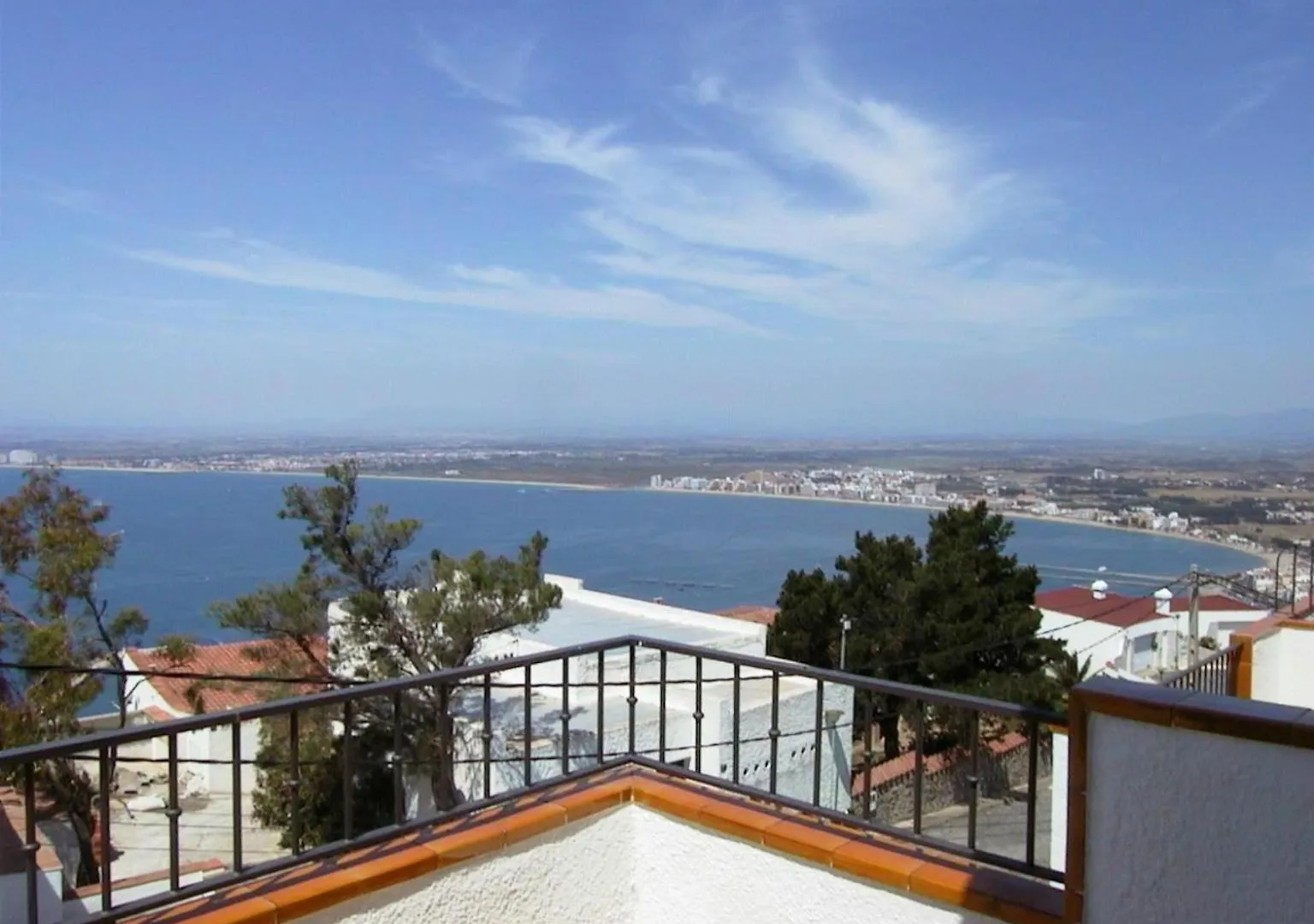 Jardins III Apartment Roses 0*,  Spain